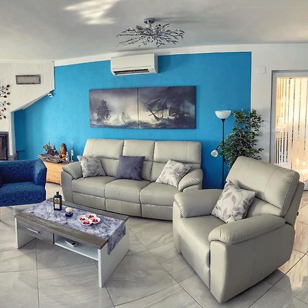באקר Villa Volcera מראה חיצוני תמונה