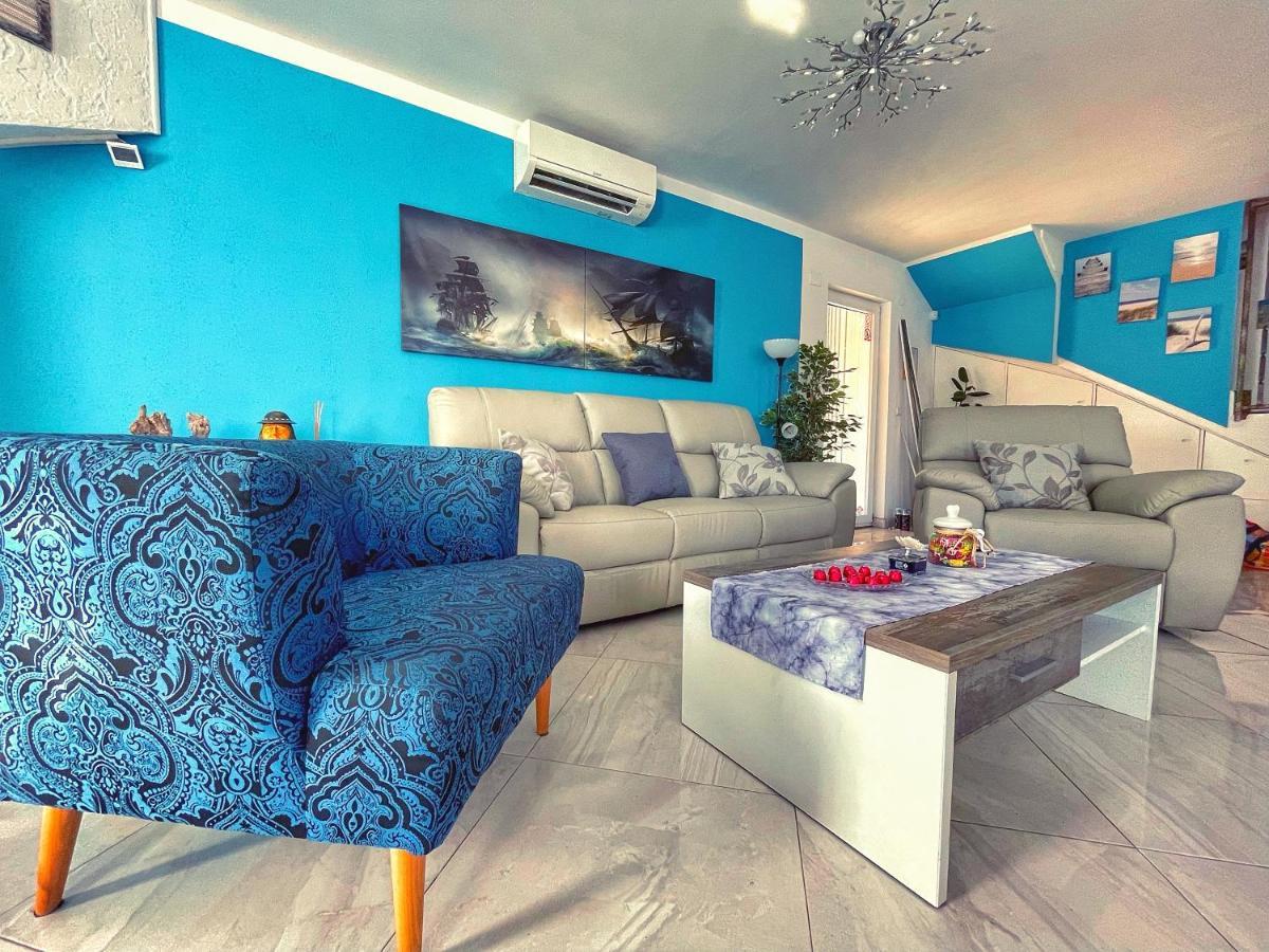 באקר Villa Volcera מראה חיצוני תמונה