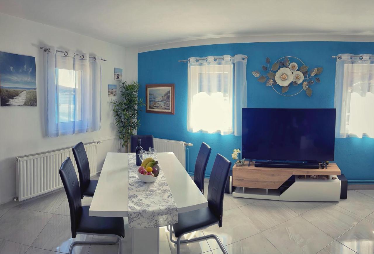 באקר Villa Volcera מראה חיצוני תמונה