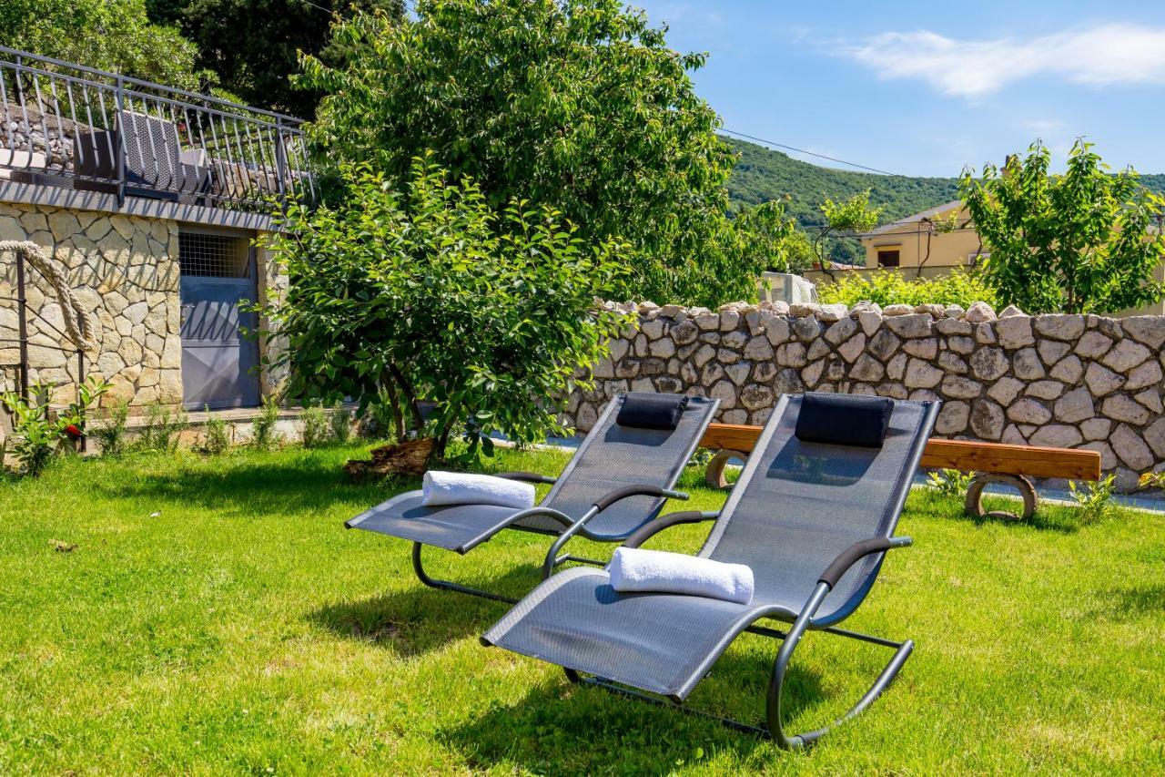באקר Villa Volcera מראה חיצוני תמונה