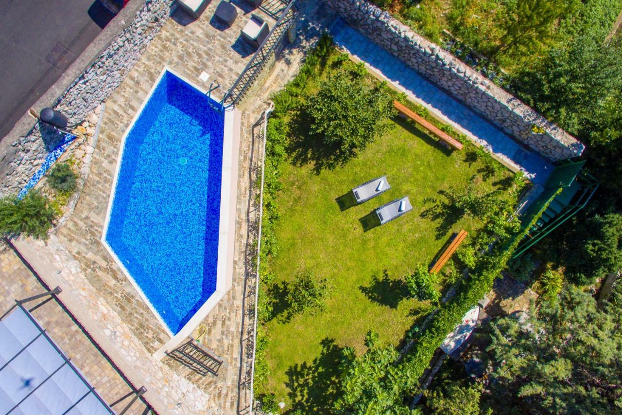 באקר Villa Volcera מראה חיצוני תמונה
