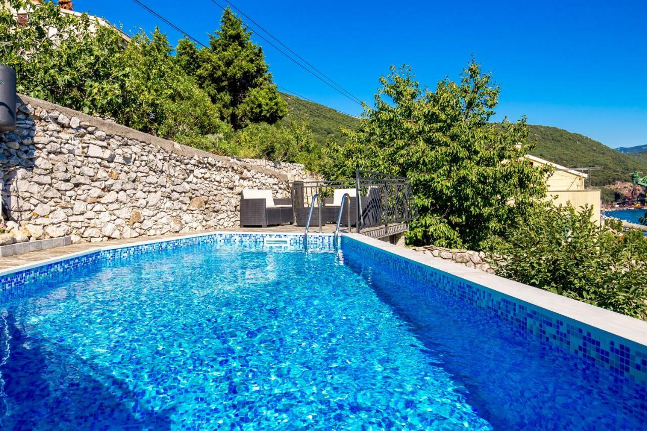 באקר Villa Volcera מראה חיצוני תמונה